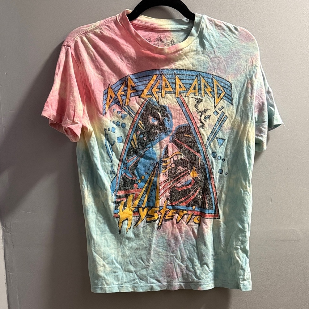Urban Outfitters Graphic Tee Def Leppard